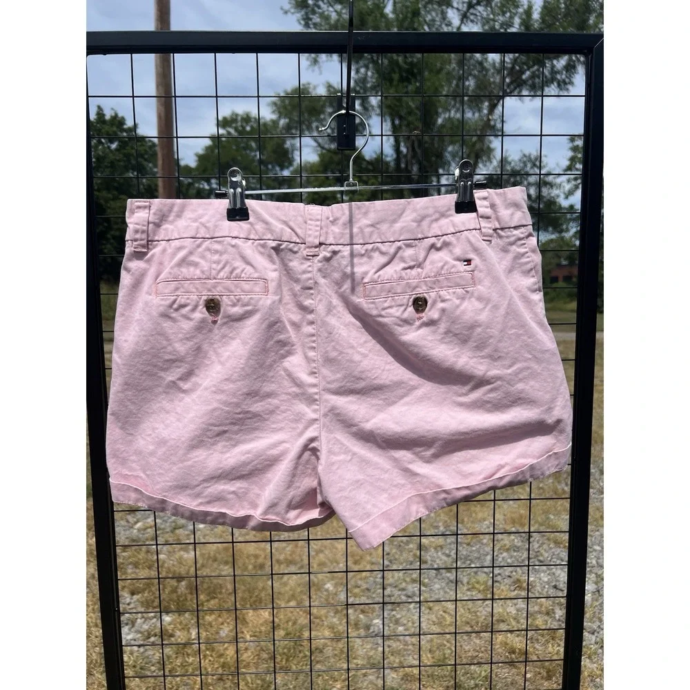 ✨ Tommy Hilfiger Women's Pink Chino Shorts Size‎ 12